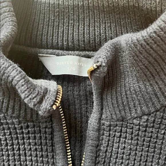 Denver Hayes Black Full-Zip Knit Sweater - Picture 5 of 11